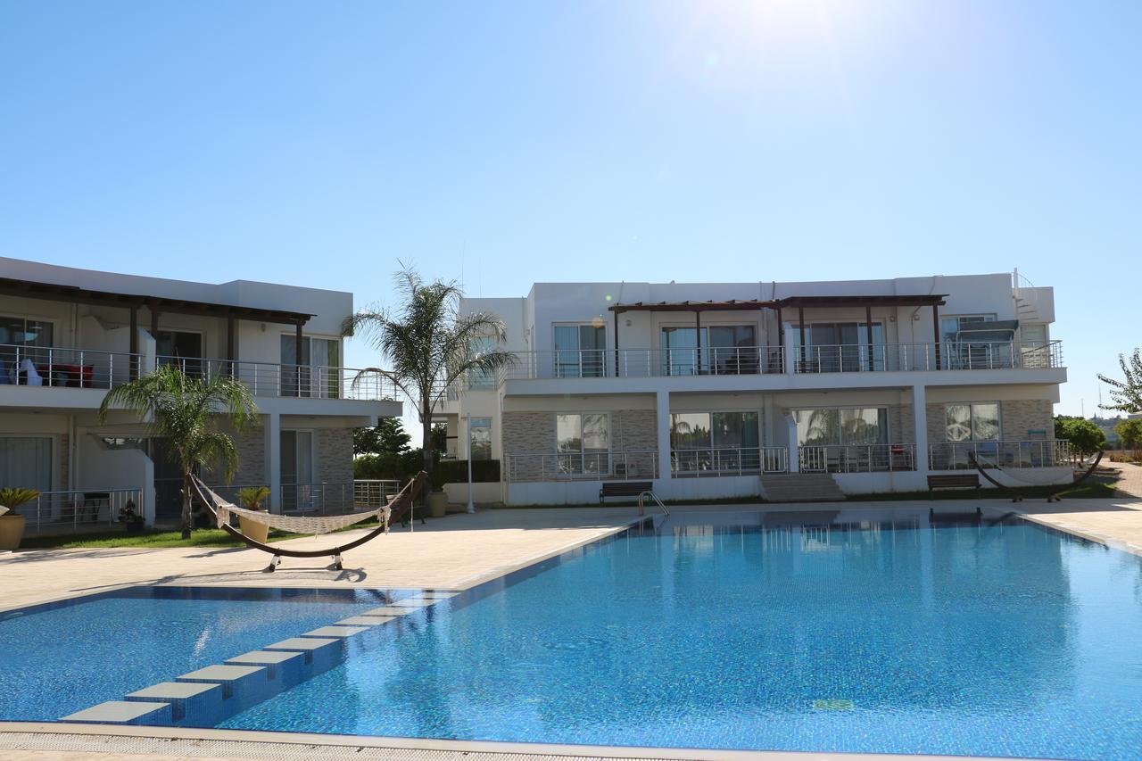 Villa 16L Gastria Exterior photo
